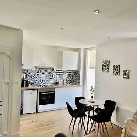 40m2 Centre De *
